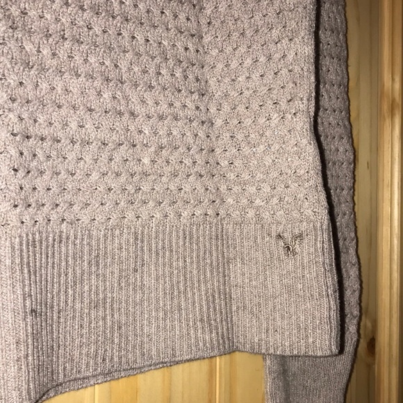 American Eagle beige knit sweater - Picture 2 of 5